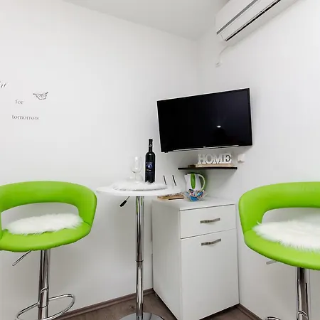 Konukevi Wild Rose 3*