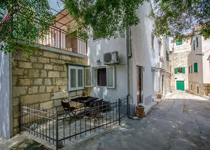 Wild Rose ゲストハウス スプリト