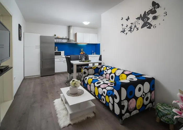 Wild Rose Гостевой дом 3*